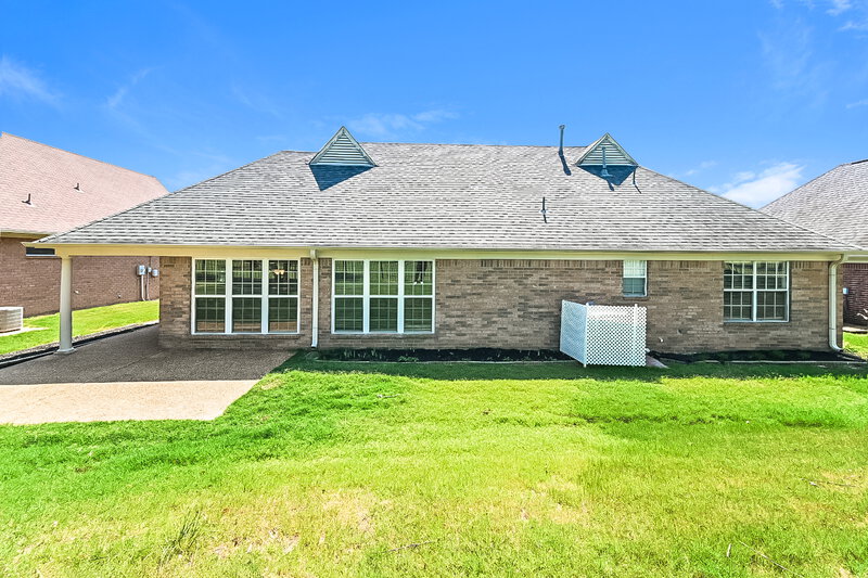 2,260/Mo, 7753 Meadow Ridge Ln Olive Branch, MS 38654 Rear View