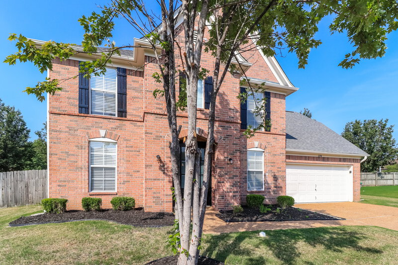 2,375/Mo, 2294 Purple Leaf Cv Cordova, TN 38016 Front View