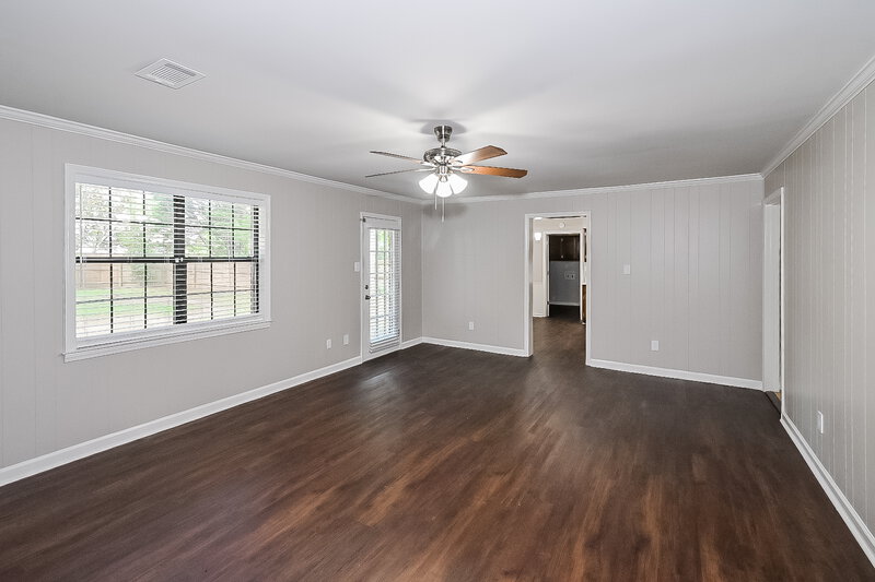 2,165/Mo, 359 Clarington Dr Southaven, MS 38671 Living Room View 2