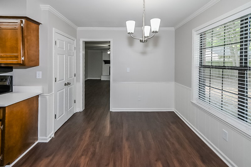 2,165/Mo, 359 Clarington Dr Southaven, MS 38671 Dining Room View