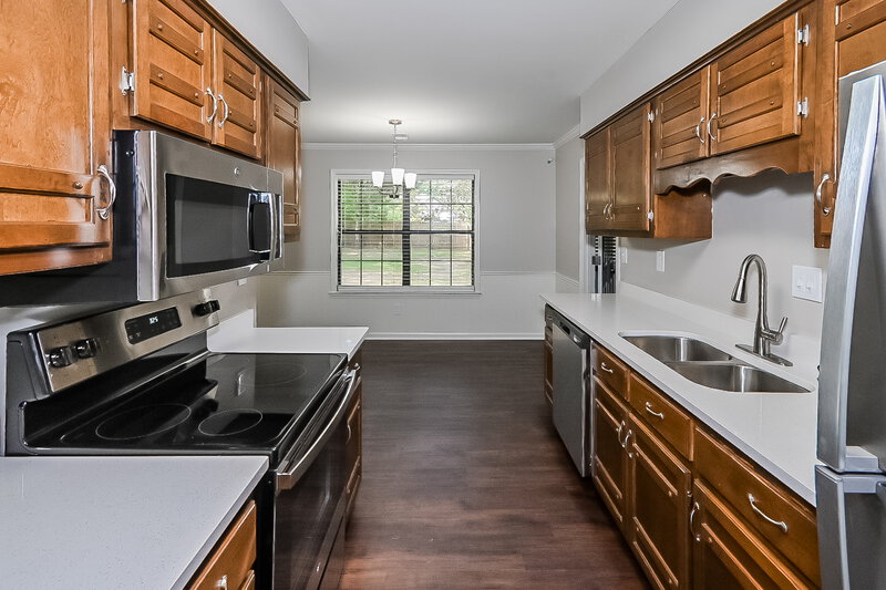 2,165/Mo, 359 Clarington Dr Southaven, MS 38671 Kitchen View