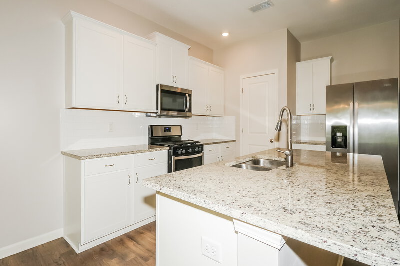 2,030/Mo, 445 Beau Tisdale Dr Oakland, TN 38060 Kitchen View