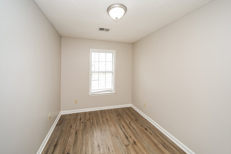 2,300/Mo, 4320 Whispering Bend Cv N Memphis, TN 38125 Bedroom View 3