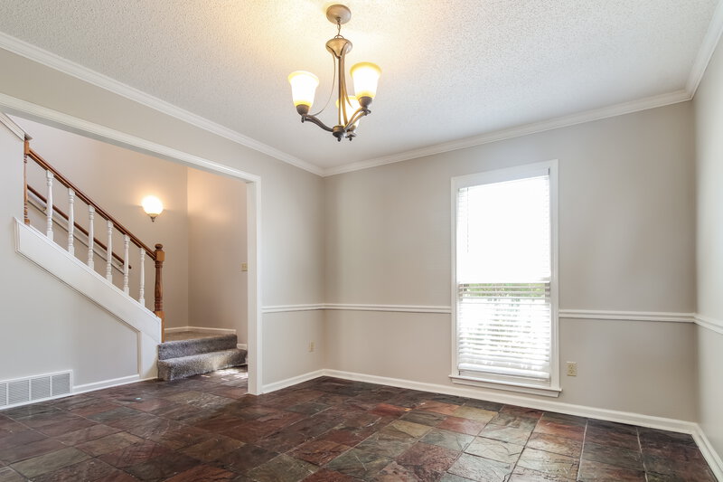2,275/Mo, 9354 Sarsen Dr Cordova, TN 38016 Dining Room View