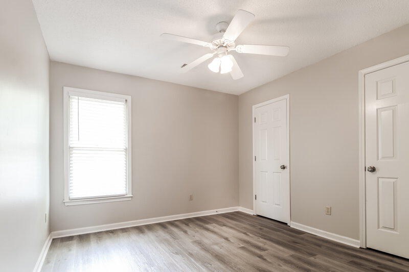 2,275/Mo, 9354 Sarsen Dr Cordova, TN 38016 Bedroom View 3