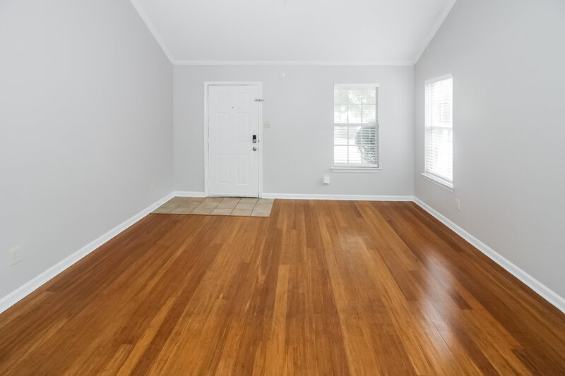 1,565/Mo, 1045 Cross Wood Ln # A1 Cordova, TN 38018 Living Room View