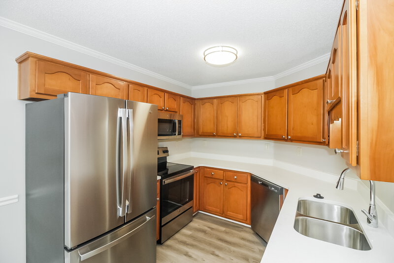 1,565/Mo, 1045 Cross Wood Ln # A1 Cordova, TN 38018 Kitchen View