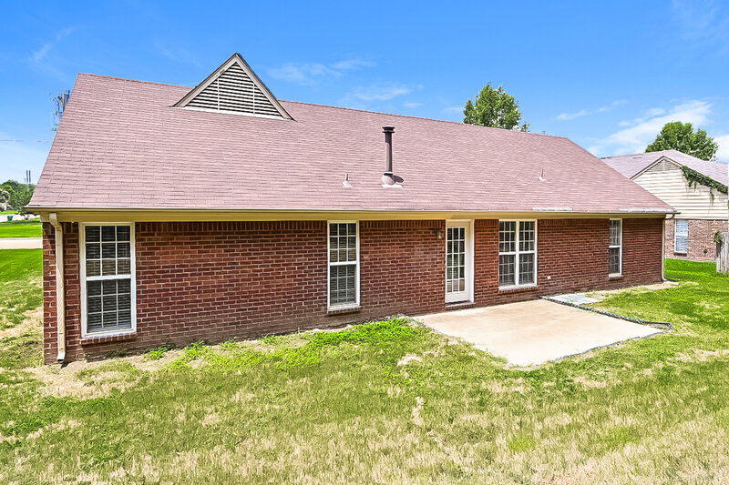 1,770/Mo, 6866 White Hawk Ln Olive Branch, MS 38654 Rear View