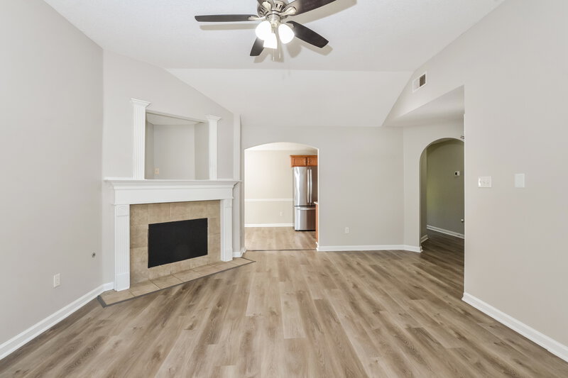 1,585/Mo, 1153 Cross Valley Cv Cordova, TN 38018 Living Room View