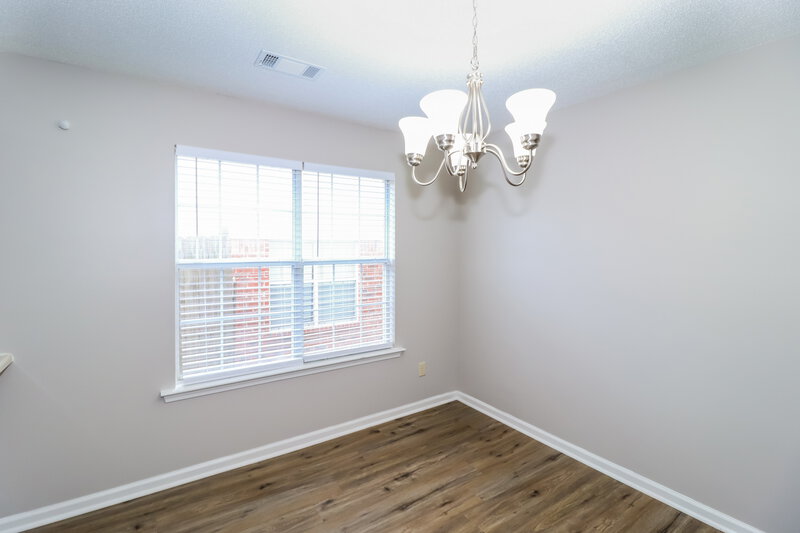 2,570/Mo, 2803 Maggie Woods Pl Arlington, TN 38002 Dining Room View