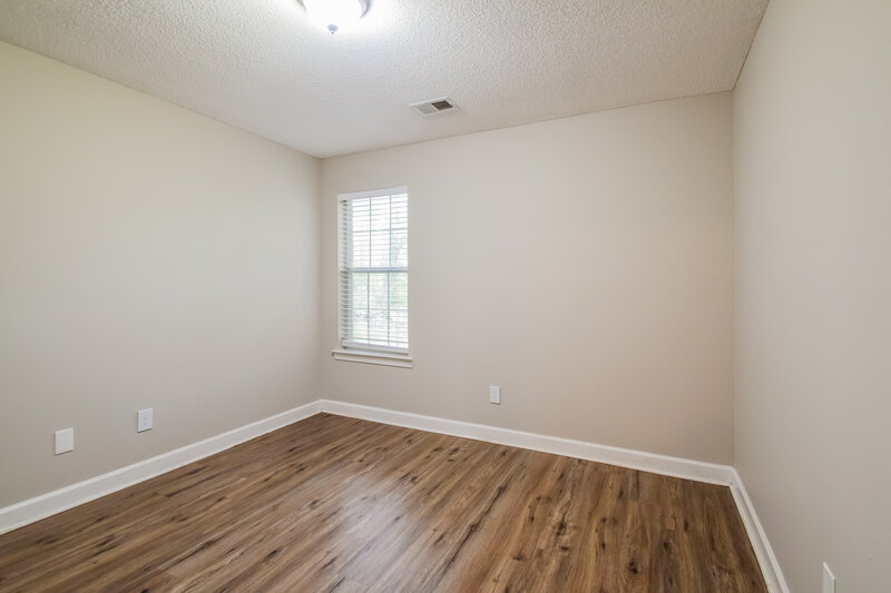 1,895/Mo, 6304 Kingsview Dr Horn Lake, MS 38637 Bedroom View 2