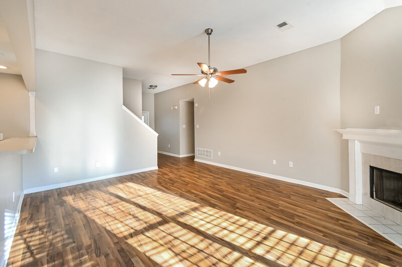 1,845/Mo, 658 Timber Crk S Hernando, MS 38632 Living Room View