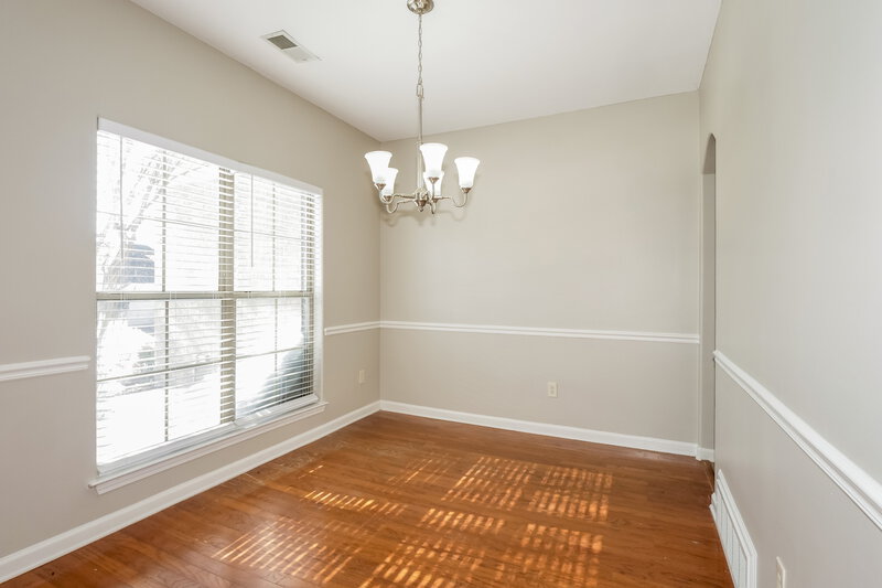 1,810/Mo, 295 Garden Springs Dr Oakland, TN 38060 Dining Room View