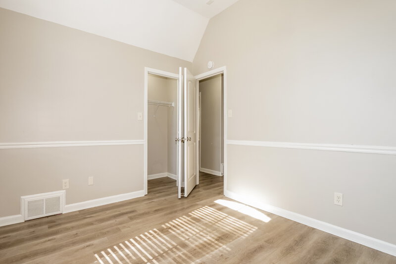 1,810/Mo, 295 Garden Springs Dr Oakland, TN 38060 Bedroom View 2