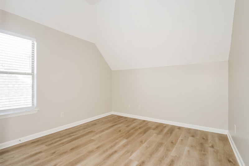 1,810/Mo, 295 Garden Springs Dr Oakland, TN 38060 Bedroom View 4