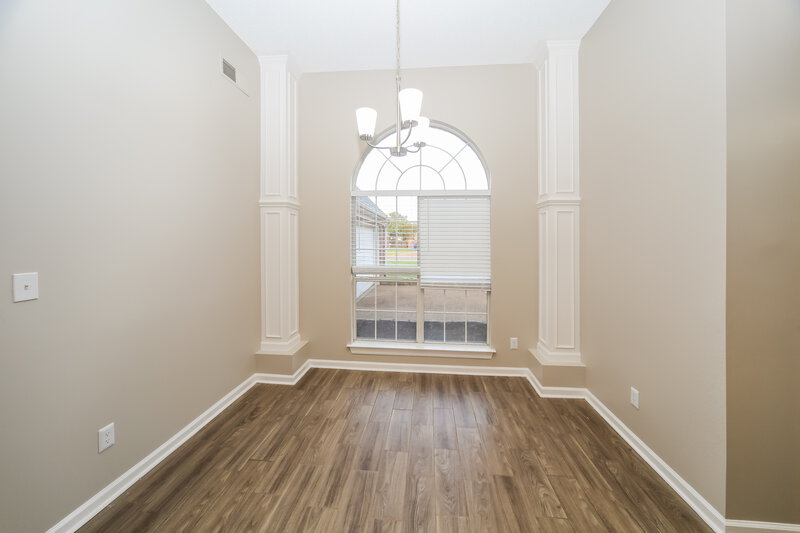 1,990/Mo, 5611 Sparrow Run Olive Branch, MS 38654 Dining Room View
