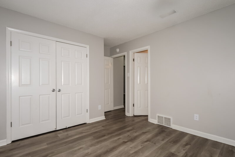 1,730/Mo, 5733 Crievewood Dr Memphis, TN 38135 Bedroom View 3