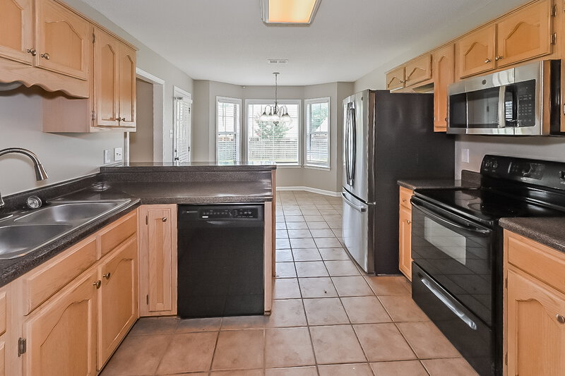 1,870/Mo, 3130 McIngvale Rd Hernando, MS 38632 Kitchen View