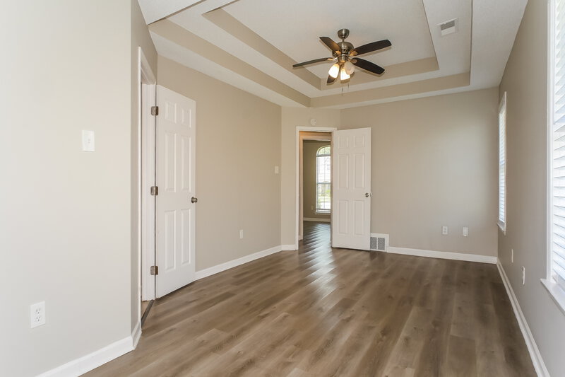 1,955/Mo, 205 Cameron Dr Oakland, TN 38060 Main Bedroom View 2