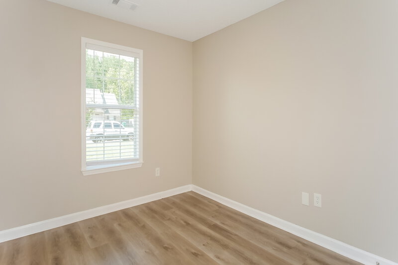 1,955/Mo, 205 Cameron Dr Oakland, TN 38060 Bedroom View 3