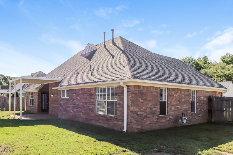 2,740/Mo, 205 Cameron Dr Oakland, TN 38060 Rear View