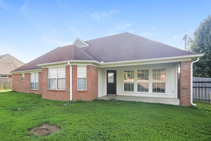 1,785/Mo, 6284 Braybourne Main Olive Branch, MS 38654 Rear View