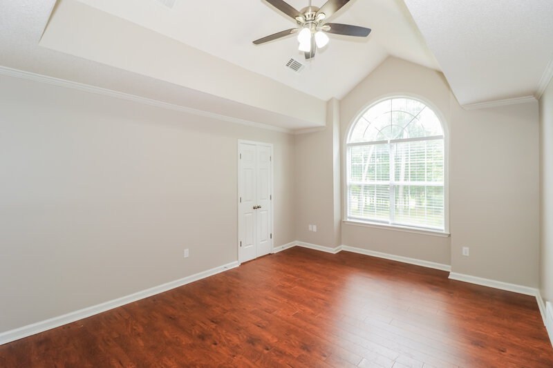 2,425/Mo, 10076 Woodland Grove Dr Lakeland, TN 38002 Main Bedroom View