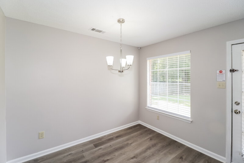 2,450/Mo, 3481 Earlynn Dr Bartlett, TN 38133 Dining Room View