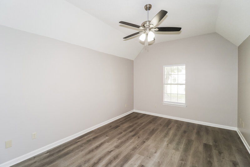 2,450/Mo, 3481 Earlynn Dr Bartlett, TN 38133 Main Bedroom View 2
