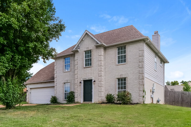 1,720/Mo, 5554 Lake Front Dr Horn Lake, MS 38637 Front View