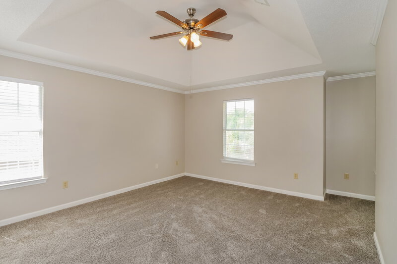 1,720/Mo, 5554 Lake Front Dr Horn Lake, MS 38637 Main Bedroom View
