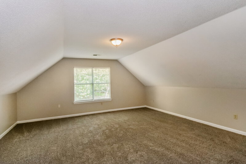 1,720/Mo, 5554 Lake Front Dr Horn Lake, MS 38637 Bedroom View 2