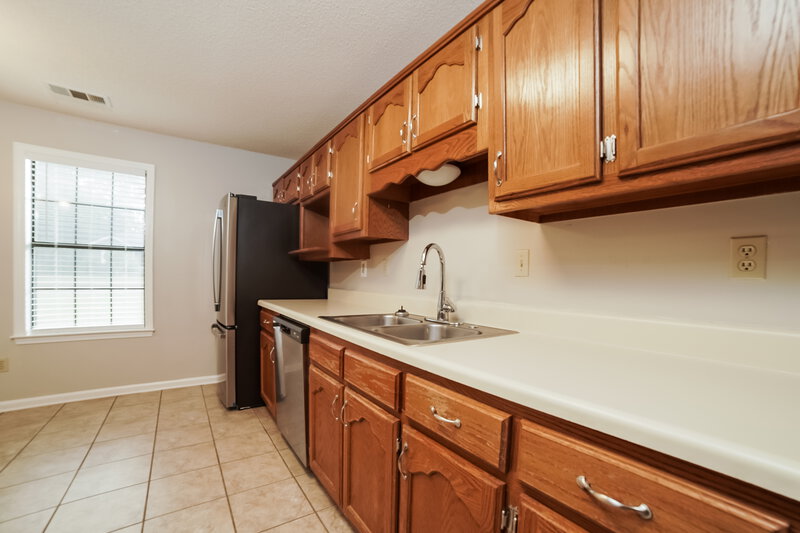 2,160/Mo, 125 N Parkway St Hernando, MS 38632 Misc View 3