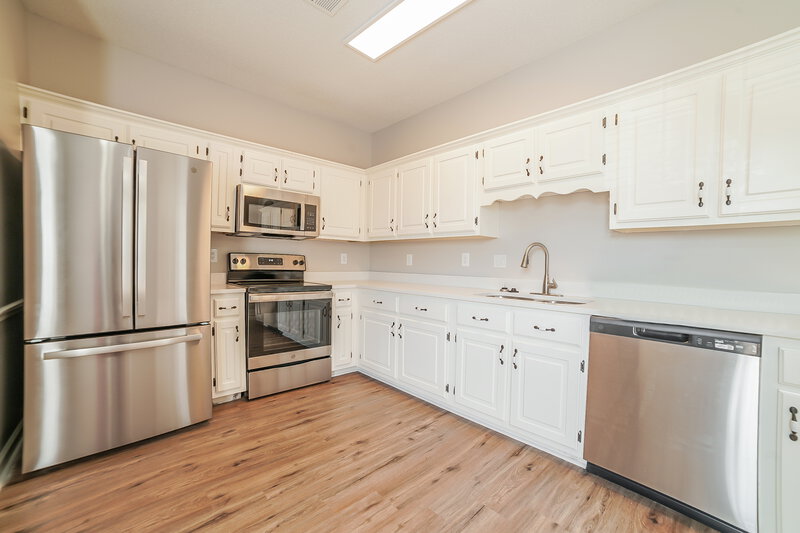 2,295/Mo, 8978 Shellflower Dr Southaven, MS 38671 Kitchen View