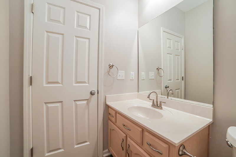 2,295/Mo, 8978 Shellflower Dr Southaven, MS 38671 Bathroom View