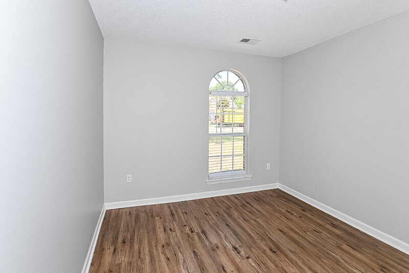 2,445/Mo, 6620 Tealwood Dr Horn Lake, MS 38637 Bedroom View