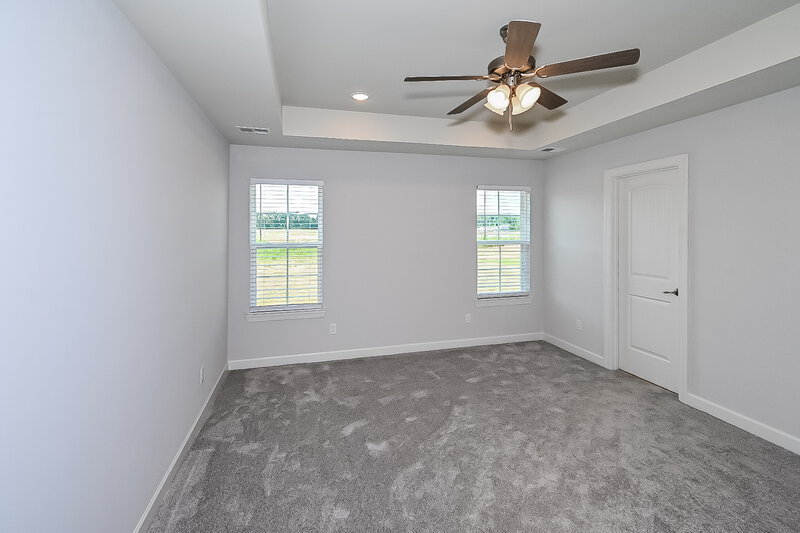 2,255/Mo, 5315 Holly Ridge Dr Horn Lake, MS 38637 Main Bedroom View