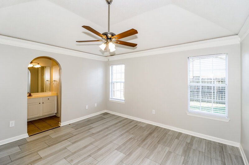 1,550/Mo, 10093 Cross Ridge Rd Cordova, TN 38018 Main Bedroom View