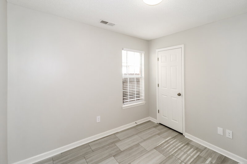 1,550/Mo, 10093 Cross Ridge Rd Cordova, TN 38018 Bedroom View 2