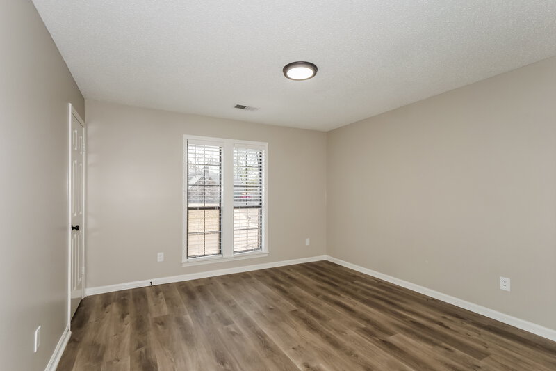 2,165/Mo, 2389 Cherry Spring Cv Cordova, TN 38016 Bedroom View 3