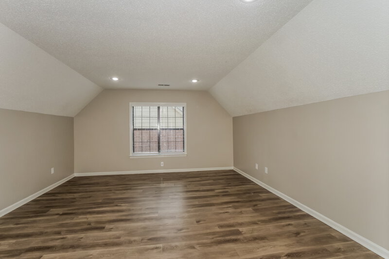 2,165/Mo, 2389 Cherry Spring Cv Cordova, TN 38016 Bedroom View 5