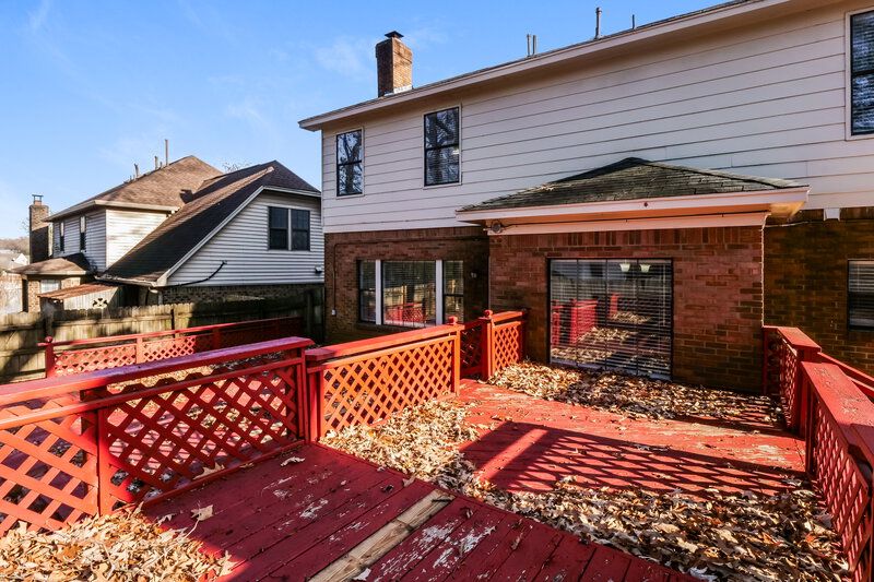 2,165/Mo, 2389 Cherry Spring Cv Cordova, TN 38016 Deck View
