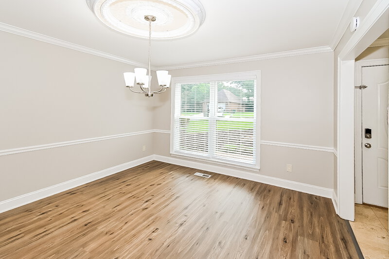 2,160/Mo, 3579 Chester Ln Memphis, TN 38119 Dining Room View