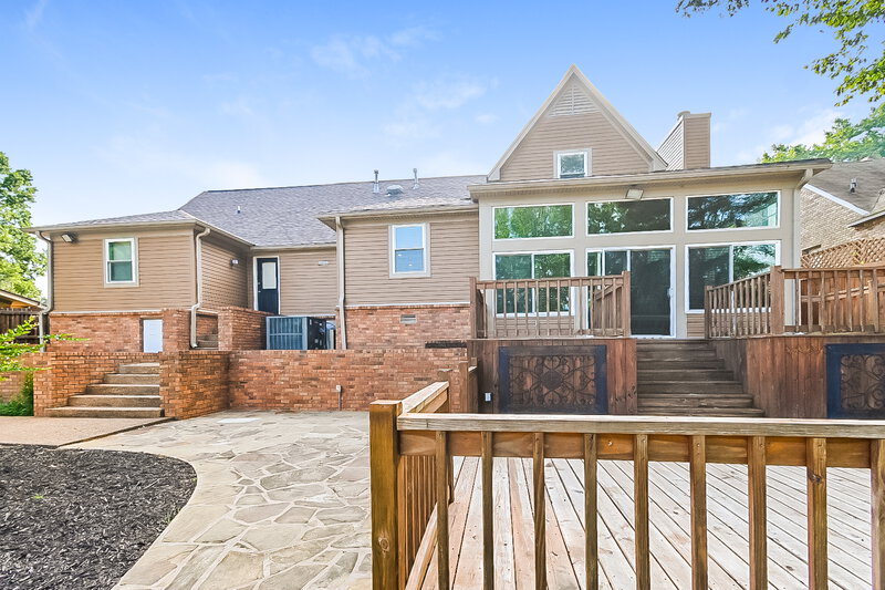 2,160/Mo, 3579 Chester Ln Memphis, TN 38119 Rear View
