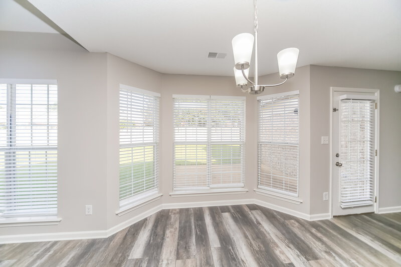 2,005/Mo, 6600 Sandbourne E Olive Branch, MS 38654 Breakfast Nook View