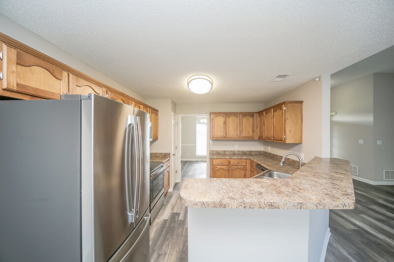 2,005/Mo, 6600 Sandbourne E Olive Branch, MS 38654 Kitchen View 2