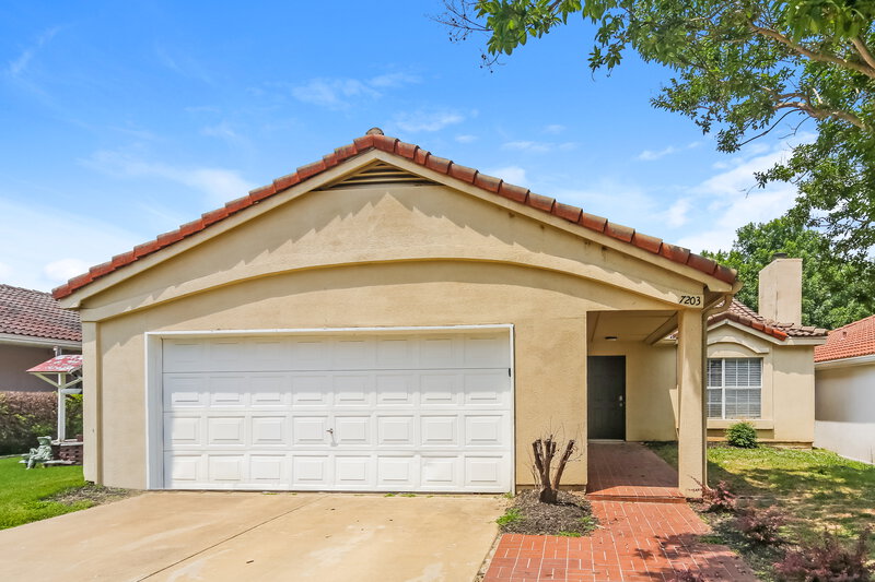 2,550/Mo, 7203 Atterbury Cir E Southaven, MS 38671 External View