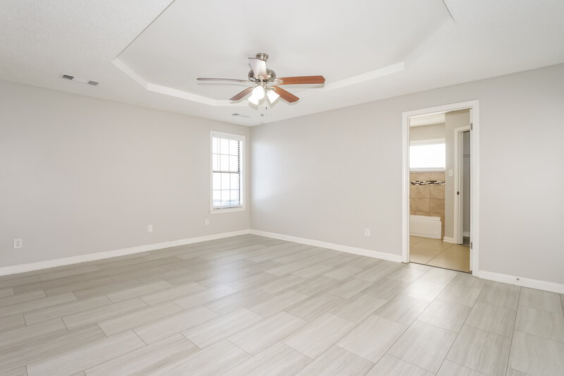 1,740/Mo, 4879 Baywood Dr Millington, TN 38053 Main Bedroom View 2