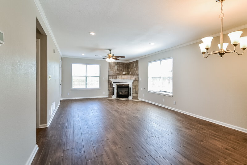 2,300/Mo, 7680 Wills Way Cir E Walls, MS 38680 Living Room View