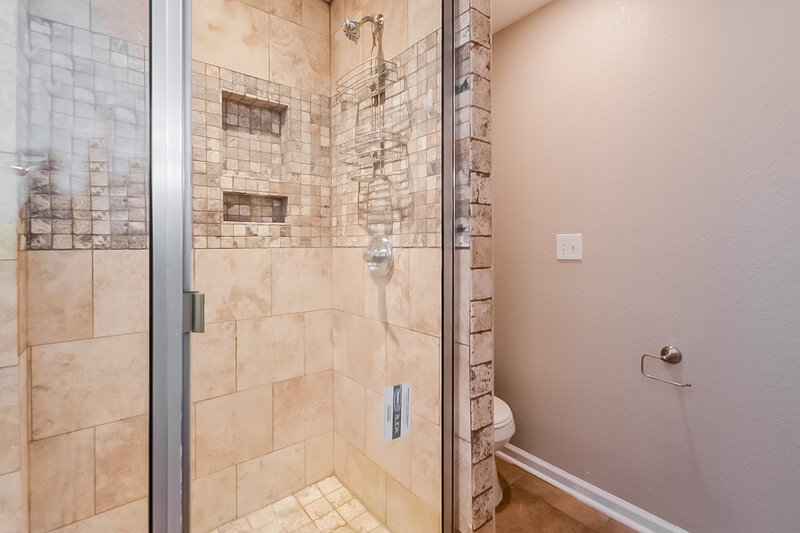 2,300/Mo, 7680 Wills Way Cir E Walls, MS 38680 Bathroom View